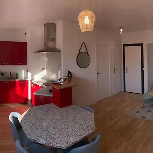 https://le-richelieu-cosy-2-pers-villeurbanne.hotels-rhonealpes.com